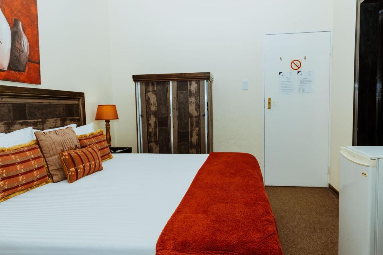 Boubou Bed And Breakfast Rustenburg Zewnętrze zdjęcie
